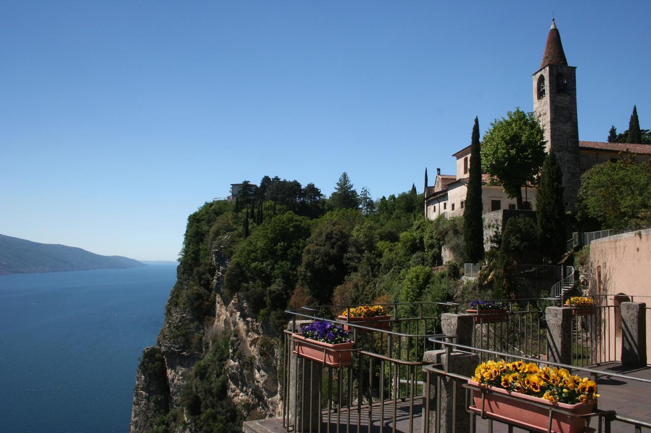 Casa Vacanze Regina Del Lago Tremosine Zewnętrze zdjęcie
